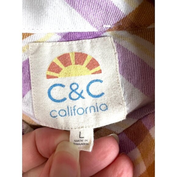 C&C California cropped button up top - Picture 8 of 9